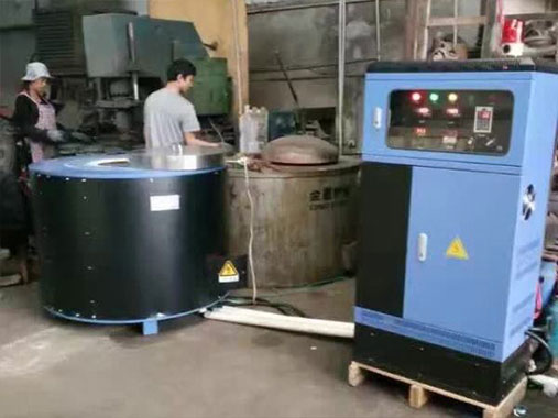 熔炼炉